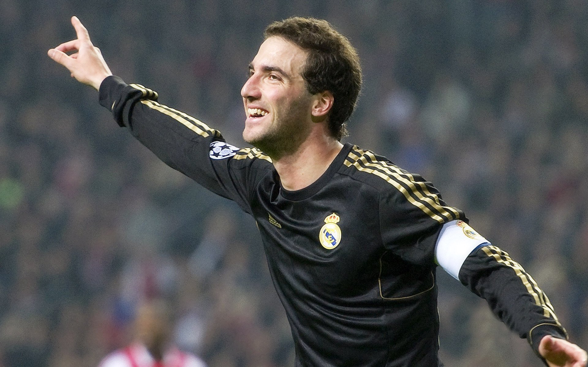 哥伦比亚马术协会设立马匹福利基金,支持马匹退休生活。,哥伦比亚马拉松