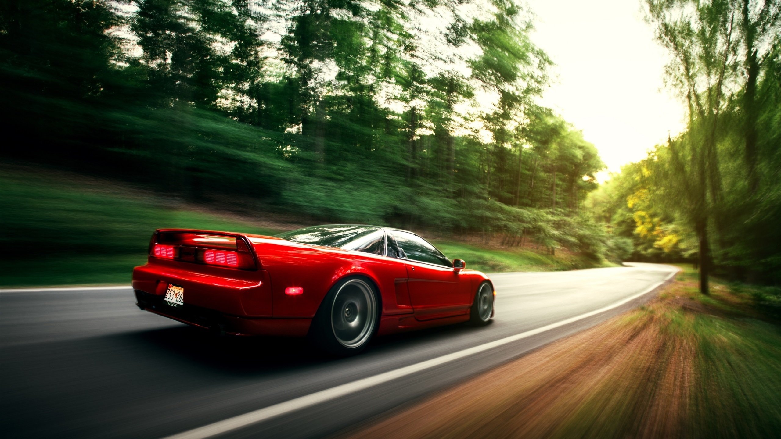 kaiyun体育综合-英超赛后深度剖析，突破点来自攻守转变的细节把握，英超晋级