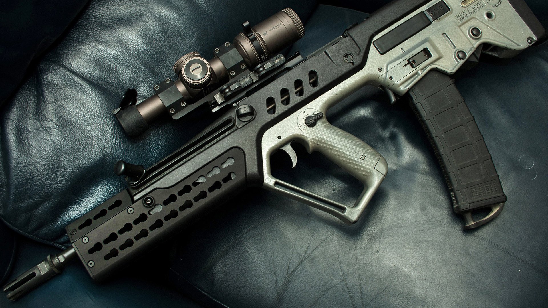 开云官方网页登录-中超联赛观众人数回升，球迷热情高涨，中超场均观众人数