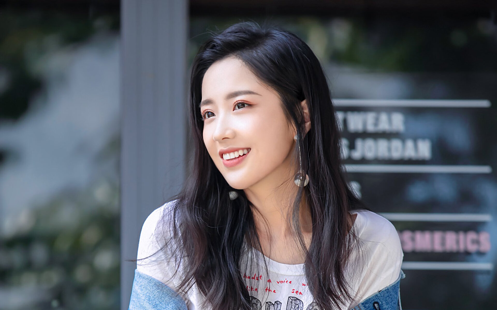 开云中国大陆-康纳·麦克戴维荣膺季后赛MVP，康纳·麦克尼尔