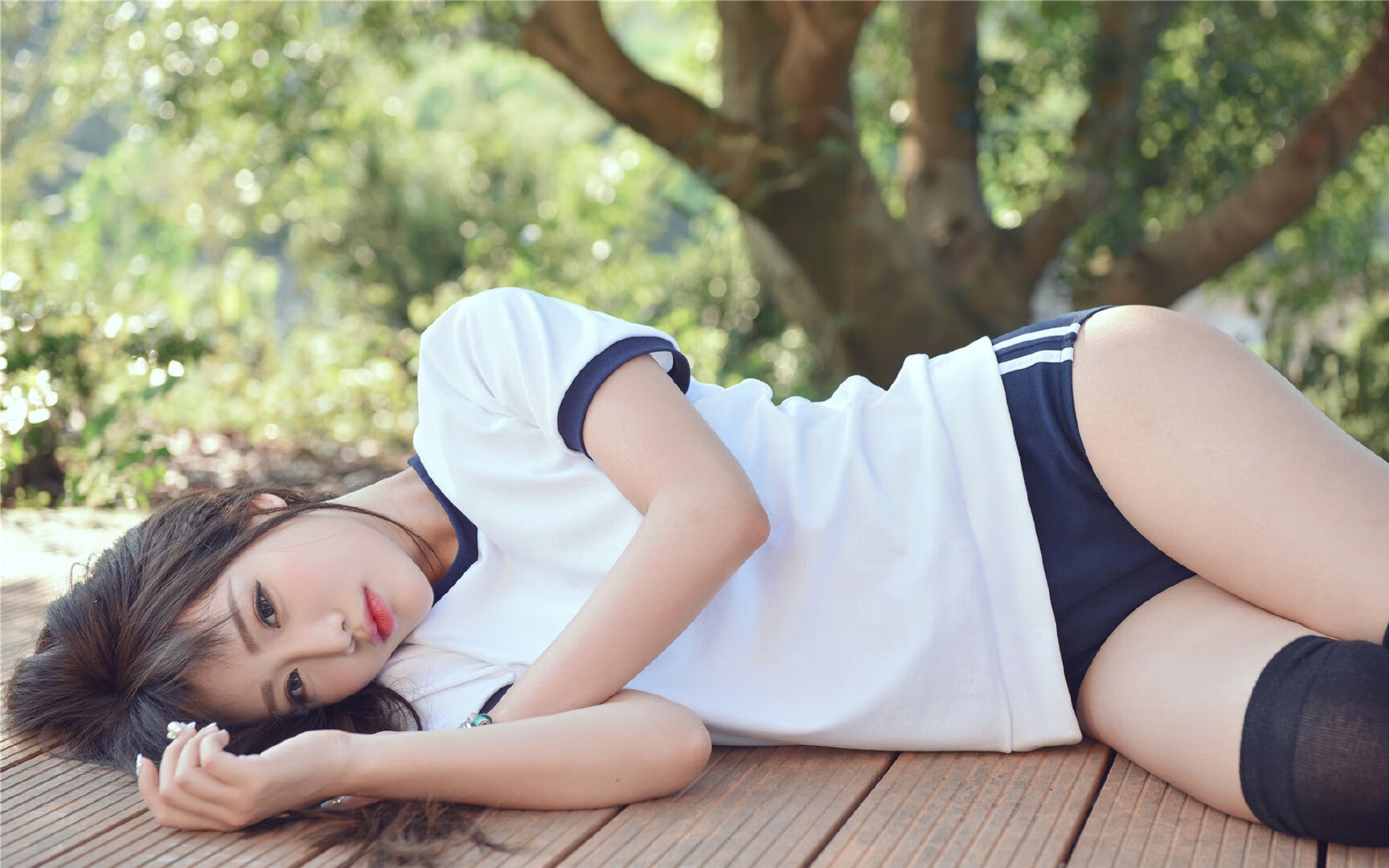 澳洲球队夺冠在望,队员表现优异,澳洲篮球队