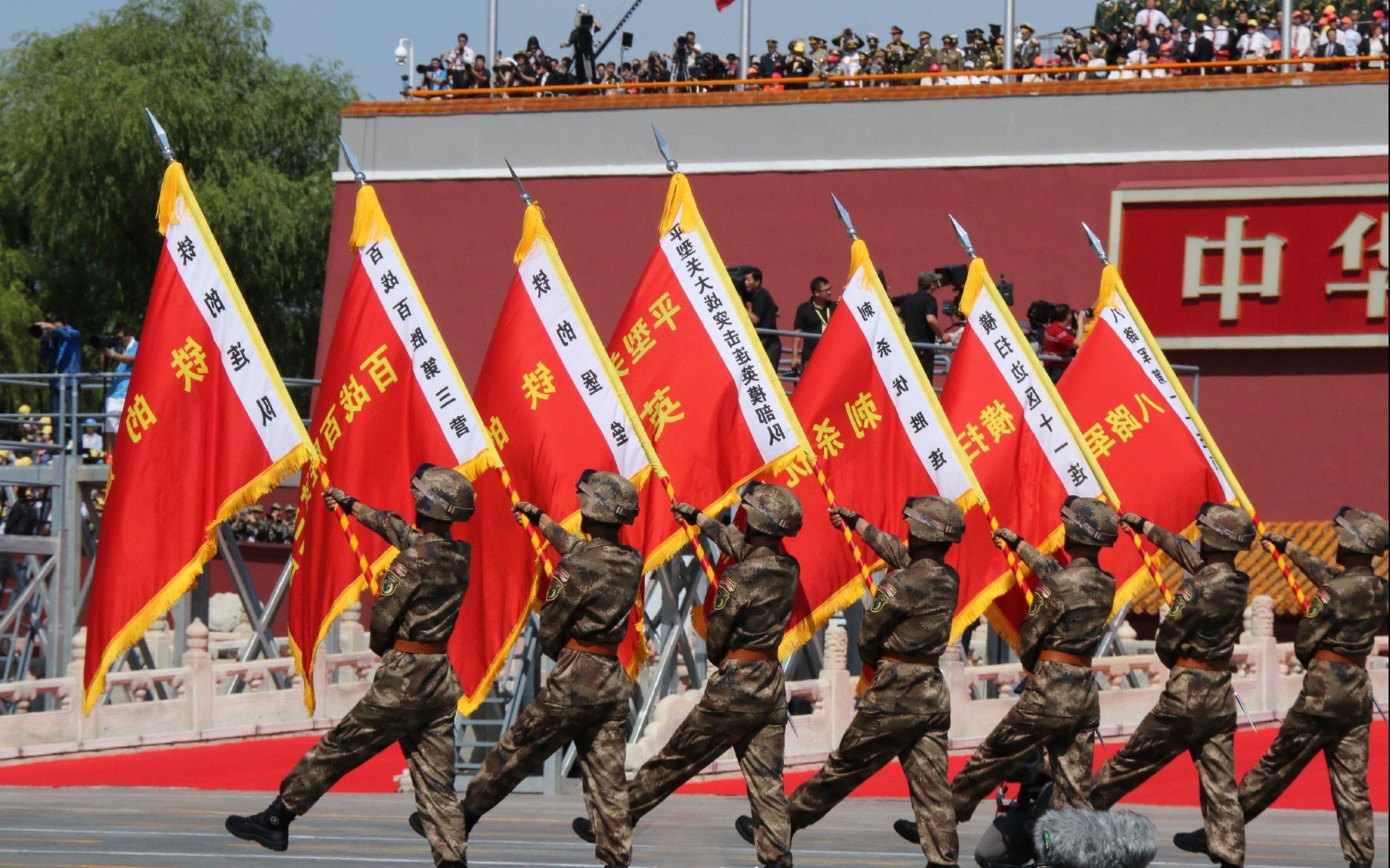 开云体育APP下载-欧洲杯变阵风云：策略多变，精彩不断！，欧洲杯迎来结局